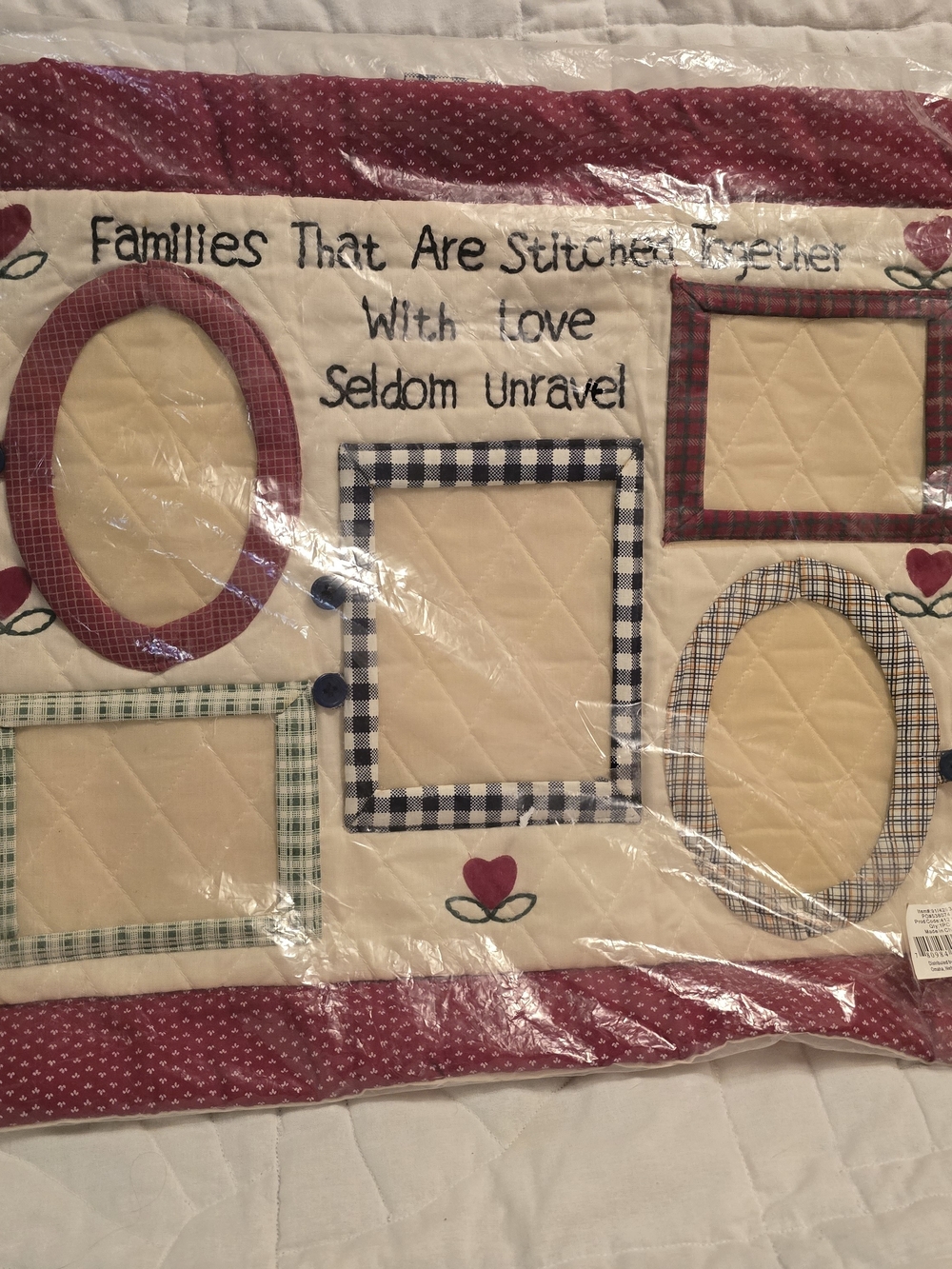 Quilted Family Photo Frame Wall Hanging in Red and Cream